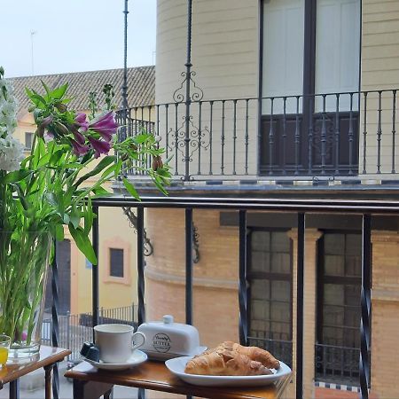 Ispal Apartment & Parking Seville Historic Center Vutse06601 ภายนอก รูปภาพ