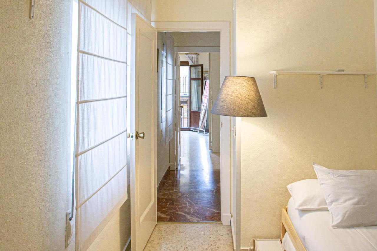Ispal Apartment & Parking Seville Historic Center Vutse06601 ภายนอก รูปภาพ