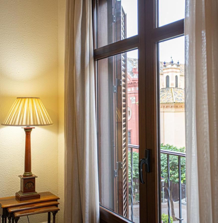 Ispal Apartment & Parking Seville Historic Center Vutse06601 ภายนอก รูปภาพ