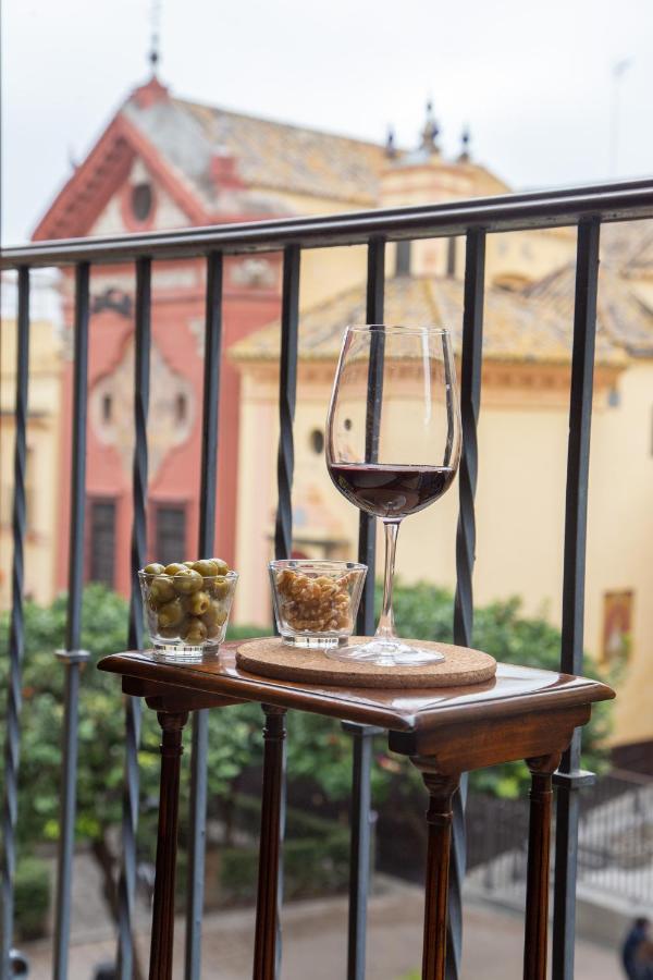 Ispal Apartment & Parking Seville Historic Center Vutse06601 ภายนอก รูปภาพ