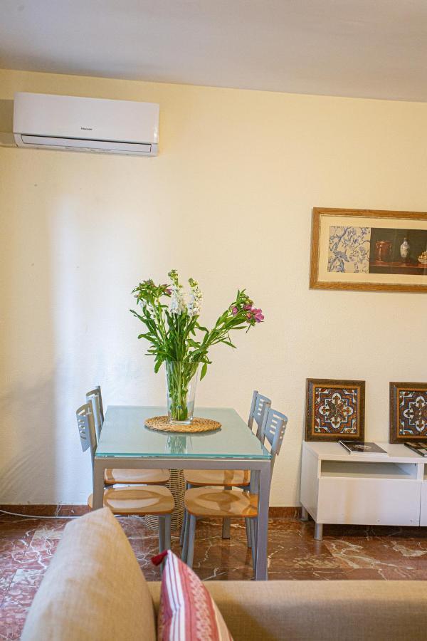 Ispal Apartment & Parking Seville Historic Center Vutse06601 ภายนอก รูปภาพ